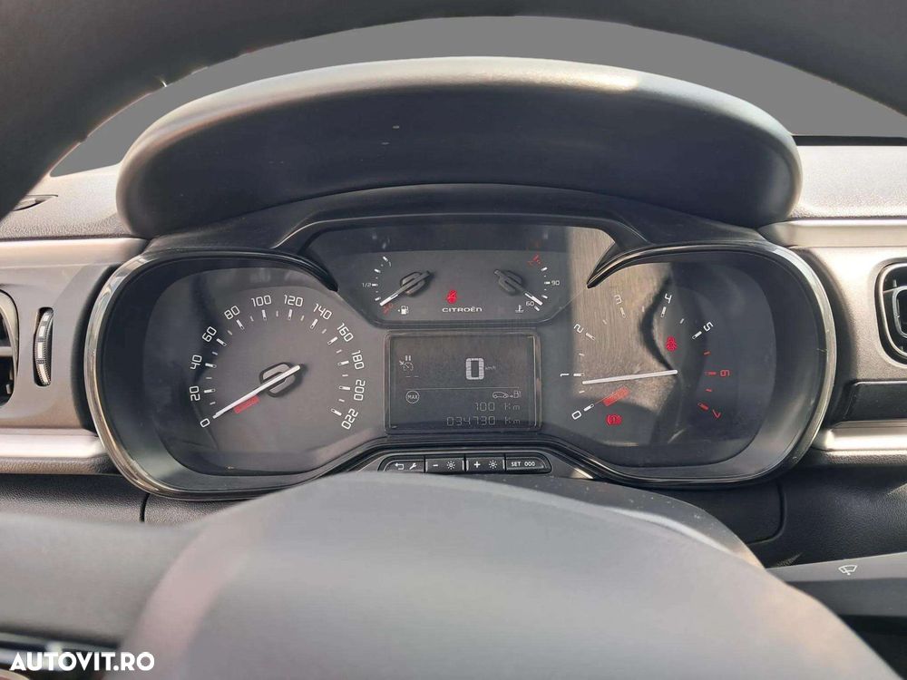 Citroën C3 1.2 PureTech 83 S&S BVM5 PLUS - 8