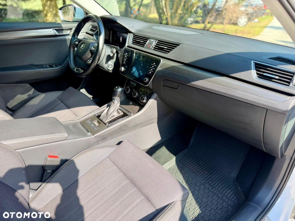 Skoda Superb 2.0 TDI SCR 4x4 Style DSG - 34
