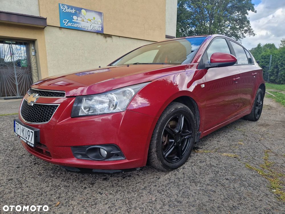 Chevrolet Cruze - 11