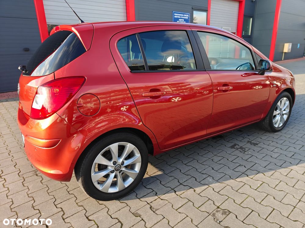 Opel Corsa 1.4 16V Active - 13