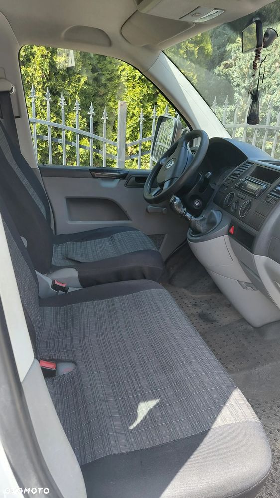 Volkswagen T5 - 3