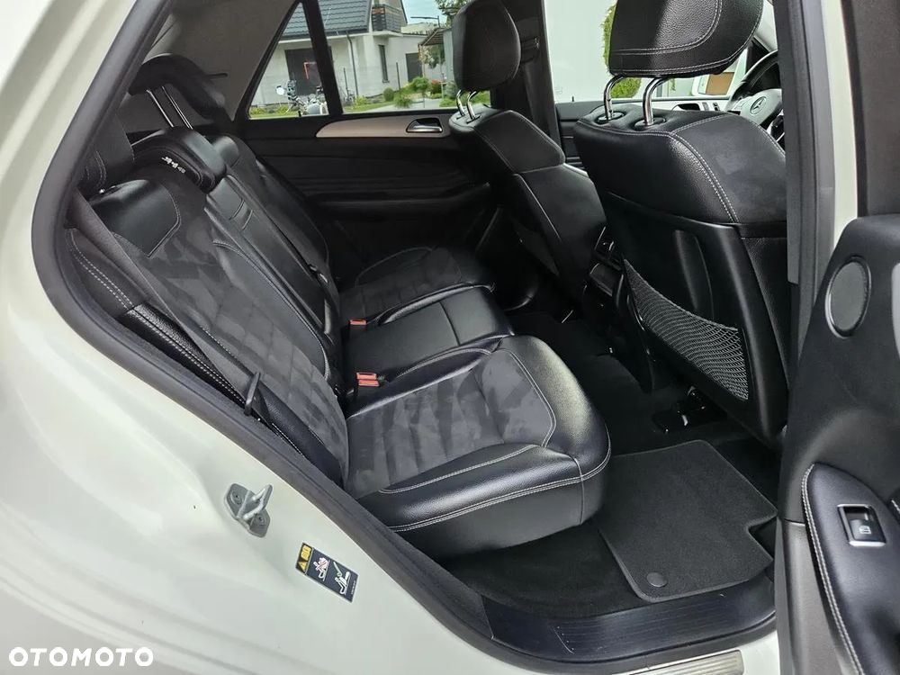 Mercedes-Benz ML 350 BlueTEC 4MATIC 7G-TRONIC - 21