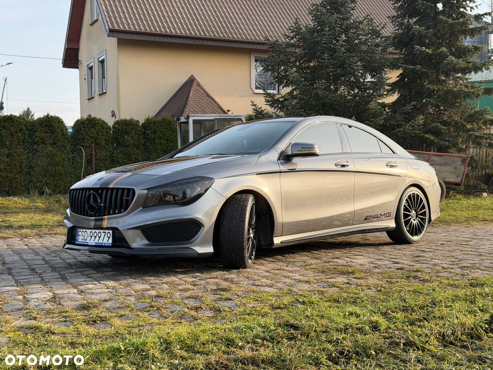 Mercedes-Benz CLA 45 AMG 4Matic 7G-DCT - 2