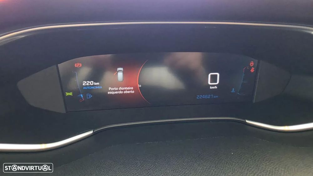 Peugeot 308 1.5 BlueHDi Style - 42