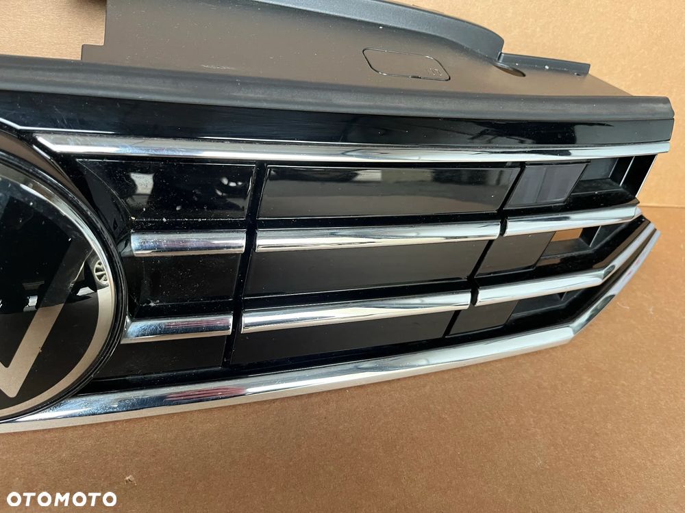 GRILL VW PASSAT B8 LIFT GTE ATRAPA ZDERZAKA VW PASSAT GTE 3G0 - 4