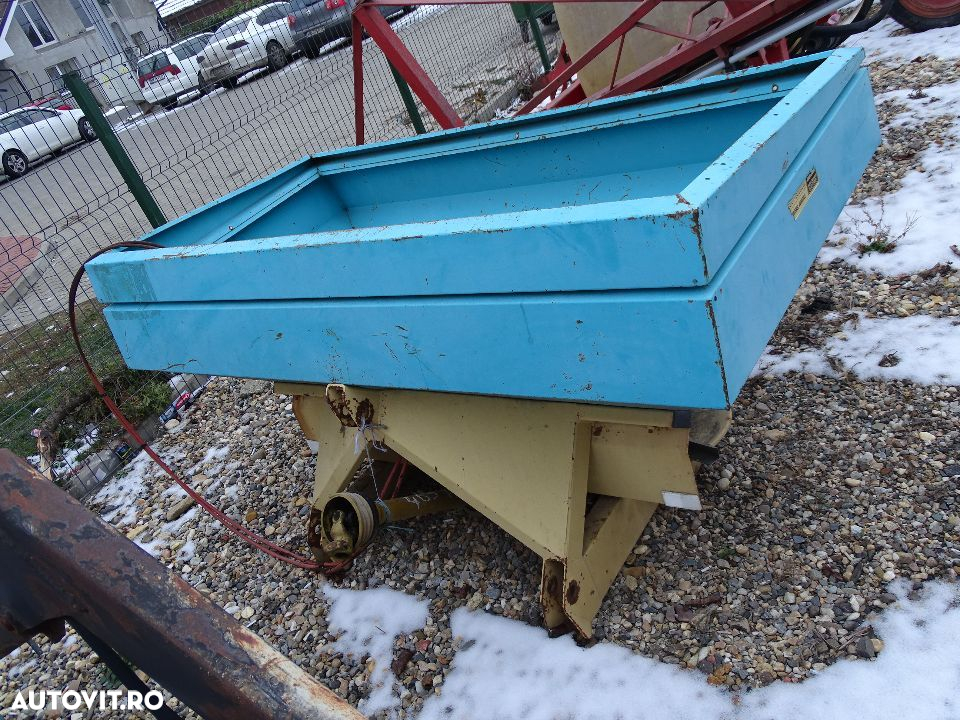 Masina de inprastiat azot, ingrasaminte chimic, material antiderapant Sulky DPX 1002 - 7