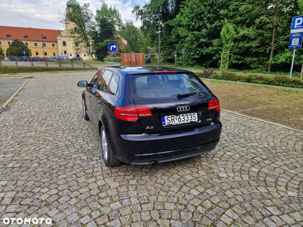Audi A3 Sportback - 5