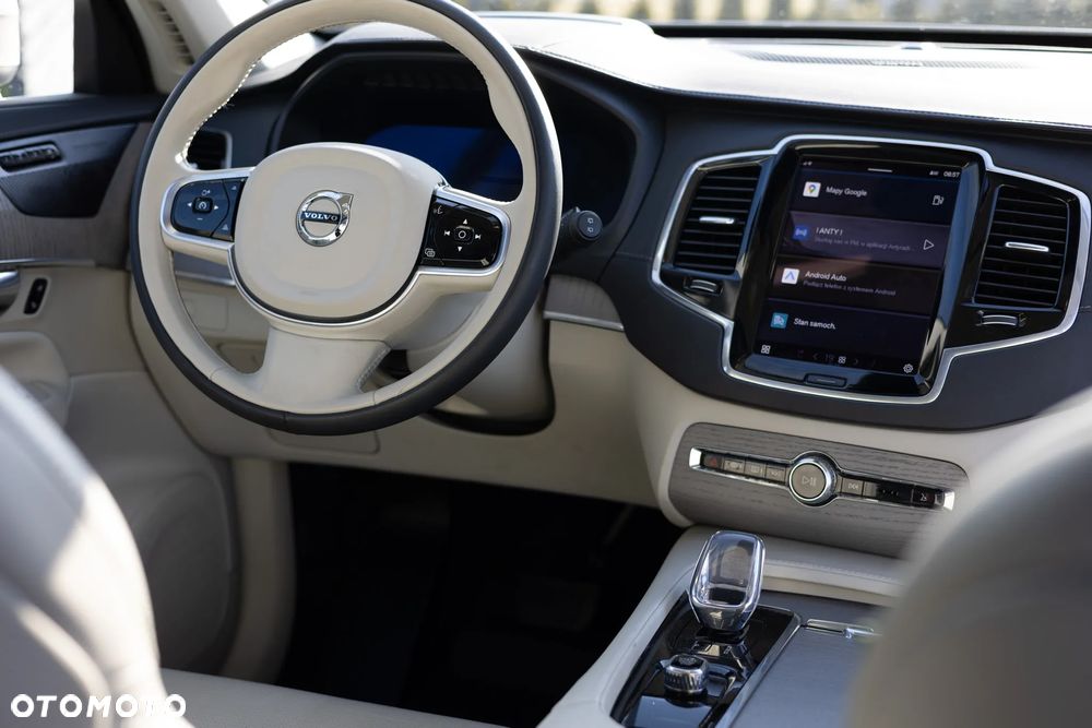 Volvo XC 90 B5 B AWD Ultra Bright - 23