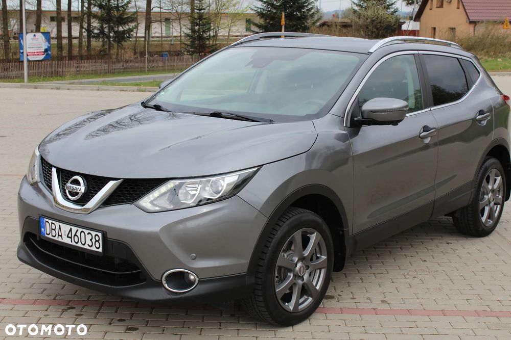 Nissan Qashqai 1.2 DIG-T 360 - 1