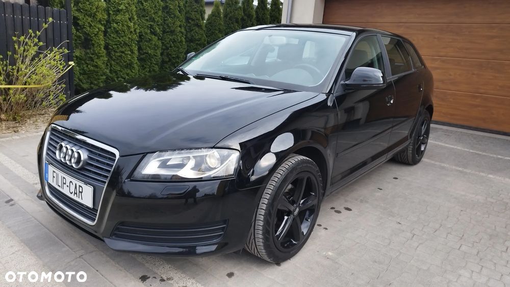 Audi A3 Sportback 1.6 Ambiente - 1