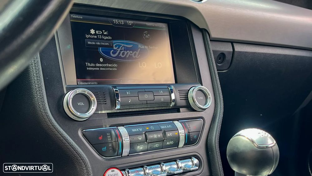 Ford Mustang 2.3i EcoBoost - 11