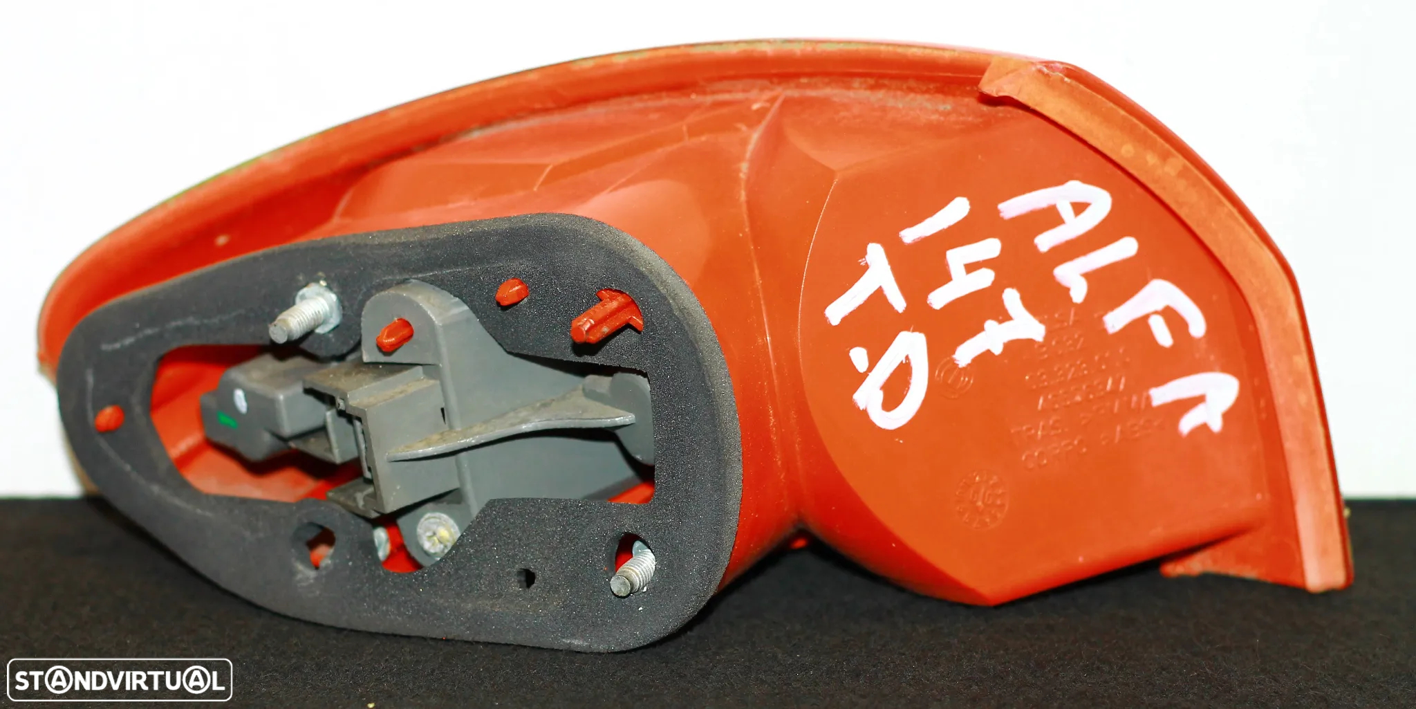 FAROLIM DIREITO ALFA ROMEO 147 - 3