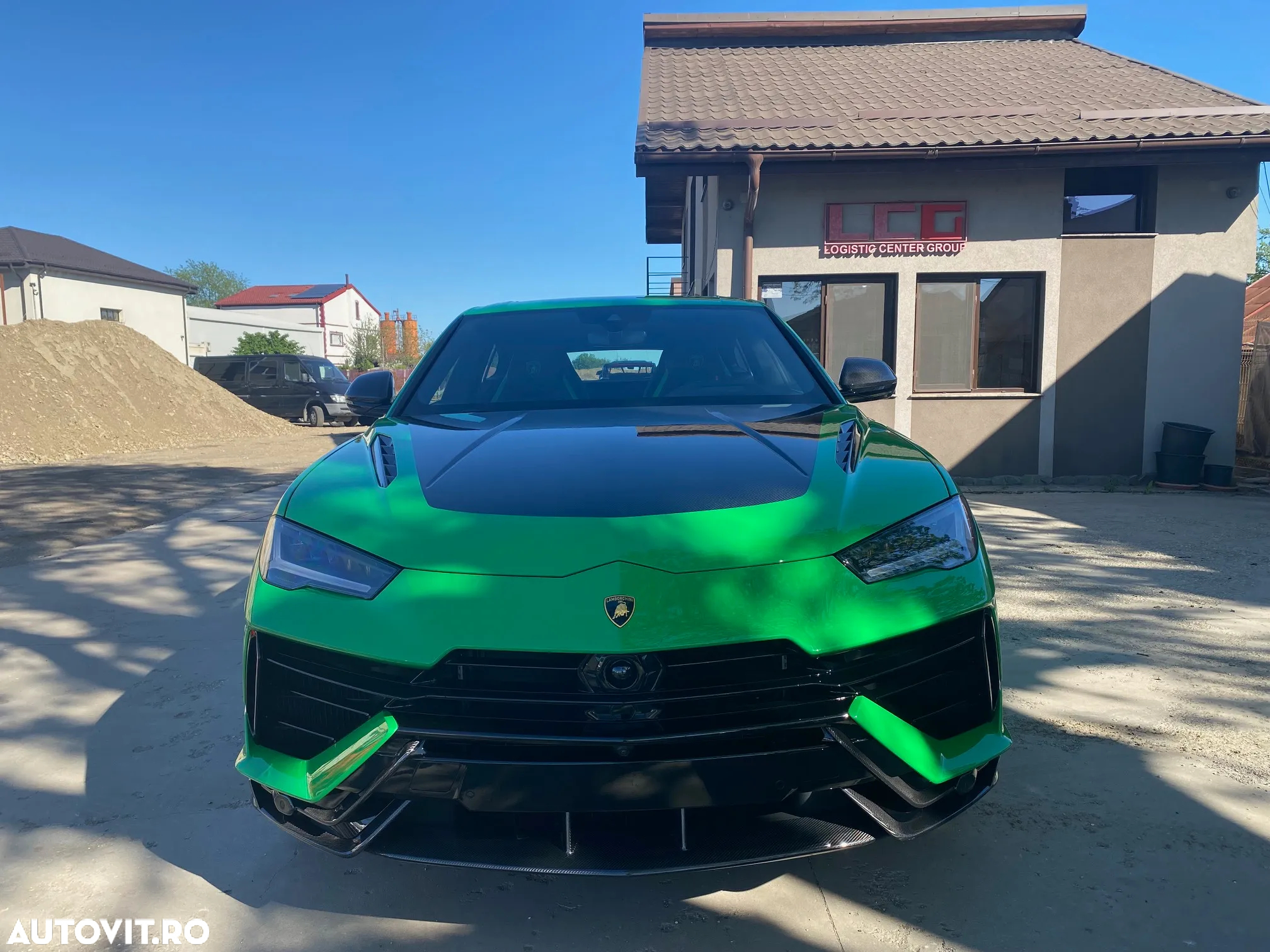 Lamborghini URUS - 8