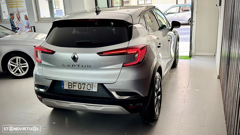 Renault Captur 1.0 TCe Techno Bi-Fuel - 8