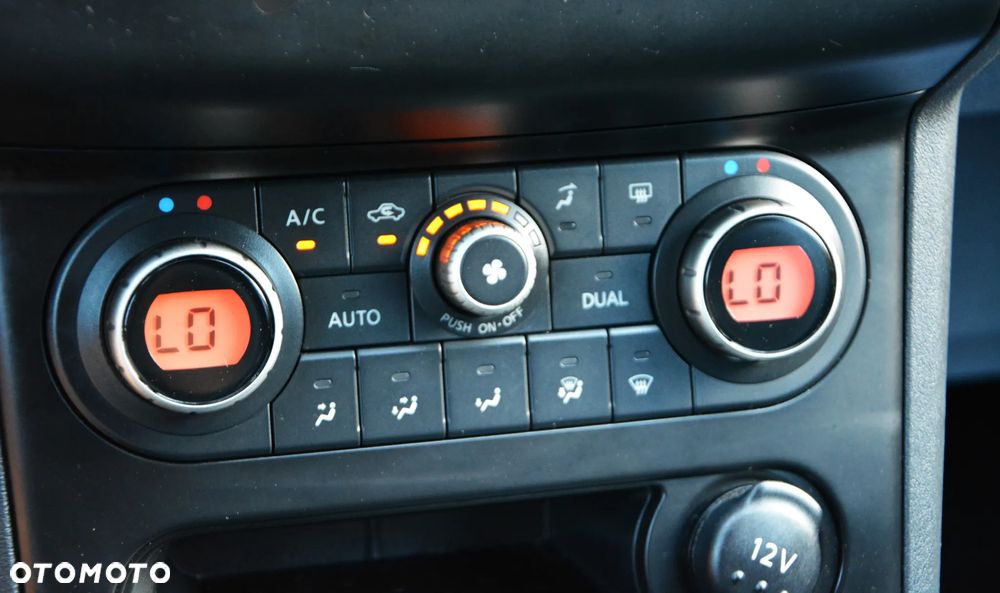 Nissan Qashqai 1.6 Tekna S/S - 10