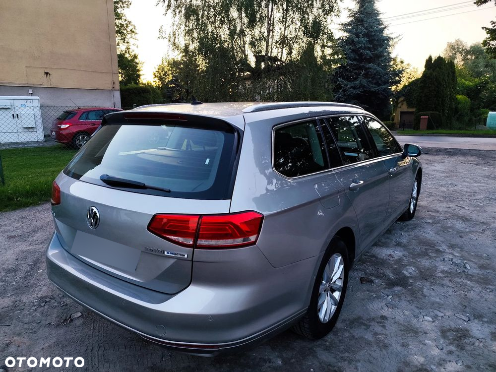 Volkswagen Passat Variant 2.0 TDI SCR DSG Comfortline - 4