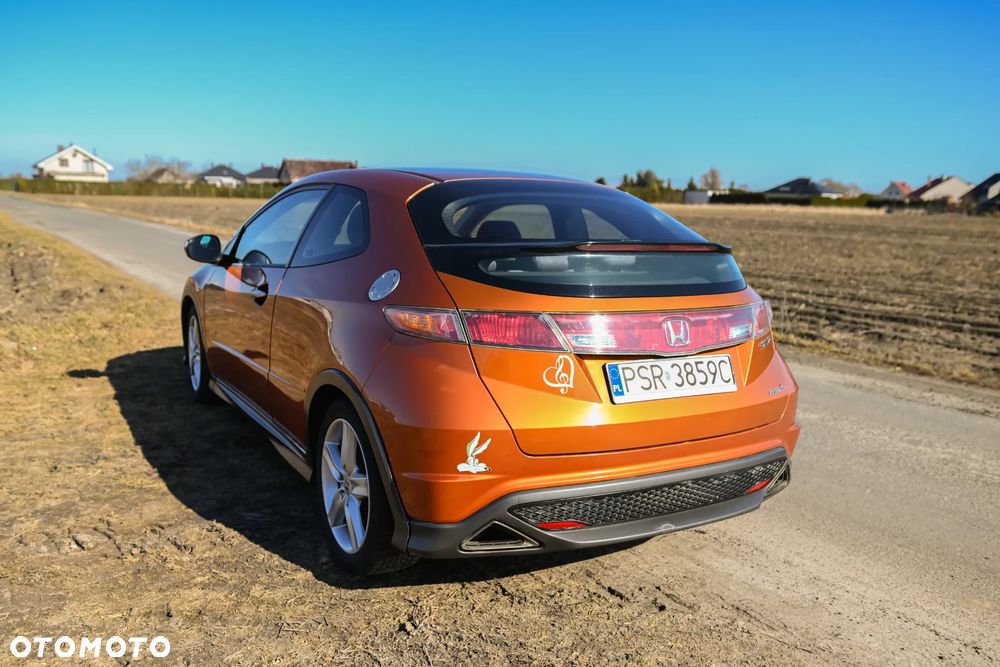 Honda Civic 1.8 TypeS - 3