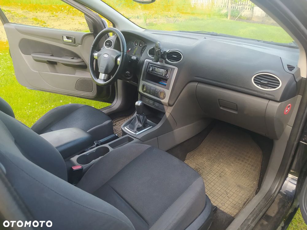 Ford Focus - 2