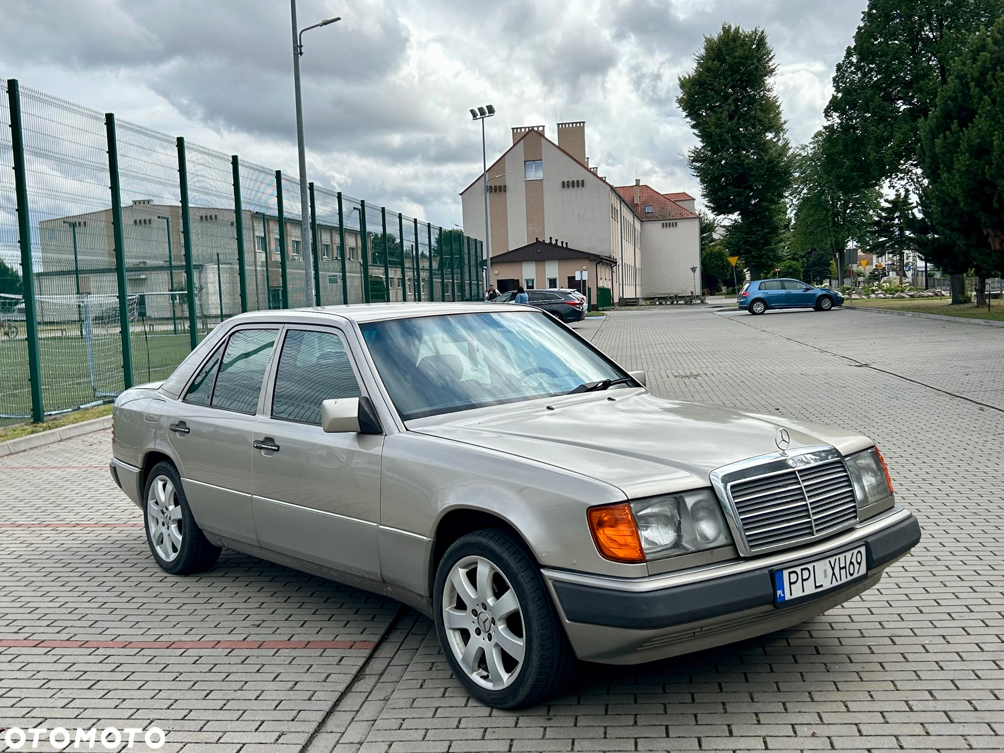 Mercedes-Benz W124 (1984-1993) - 2