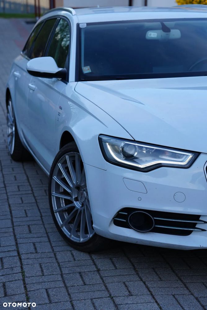 Audi A6 Avant 3.0 TDI DPF quattro S tronic - 2