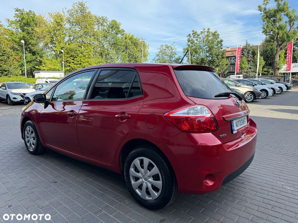 Toyota Auris 1.33 VVT-i Active - 23