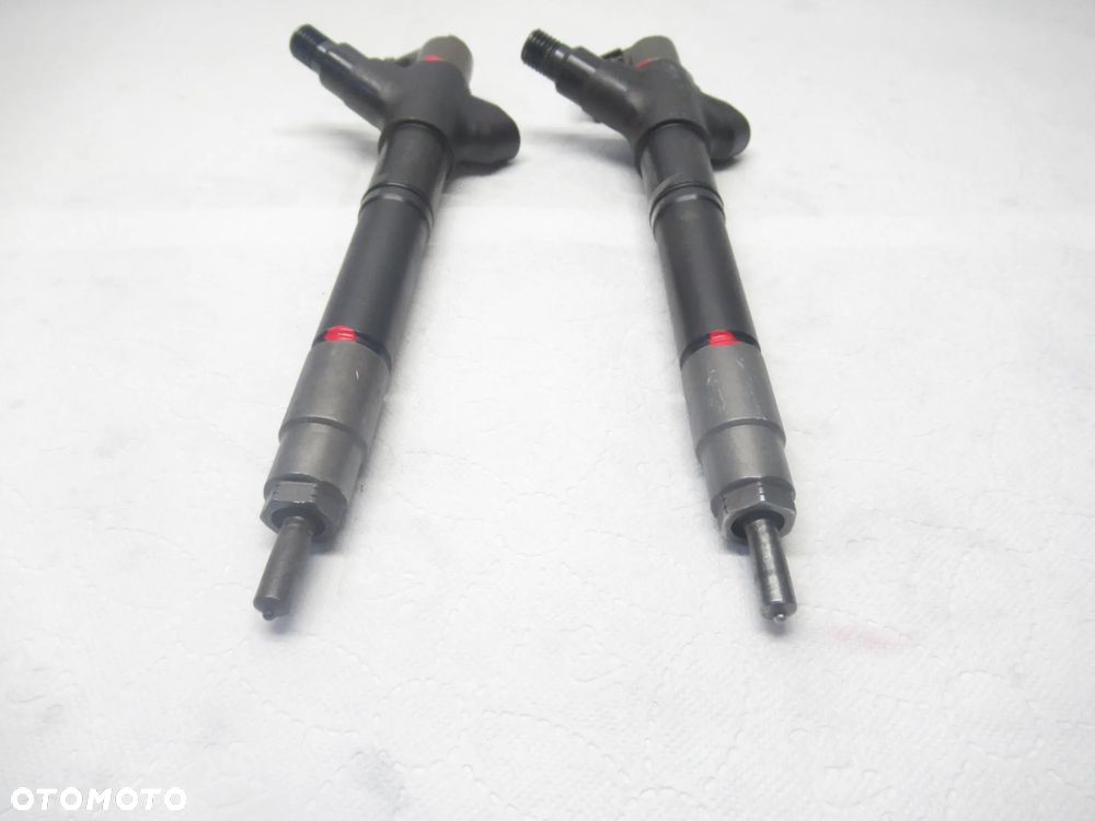 Wtryskiwacz Toyota Avensis Corolla 2.0 D-4D 110 KM 23670-0R100 23670-09030 - 2