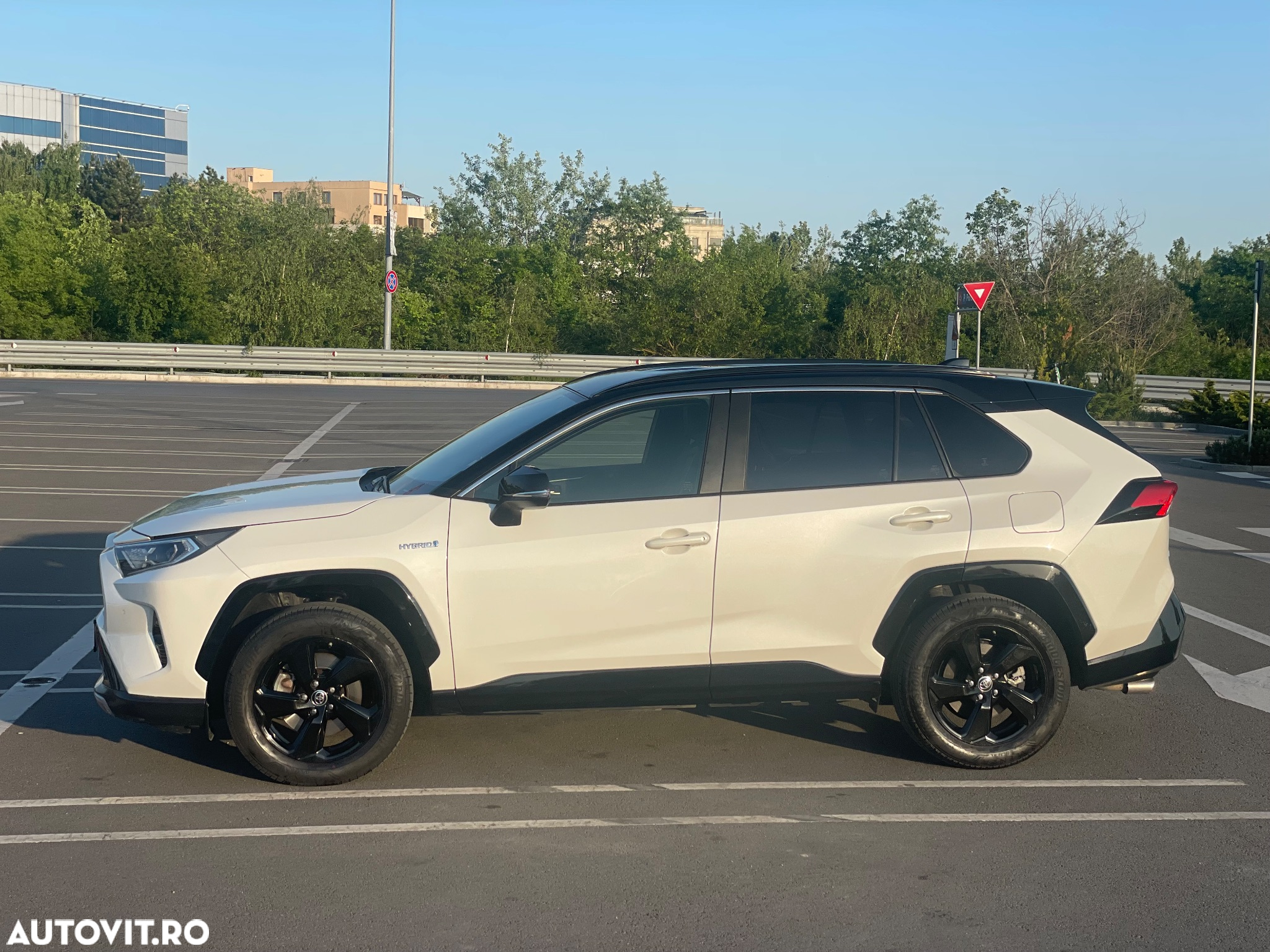 Toyota RAV4 2.5 4x4 Hybrid Style Selection - 5
