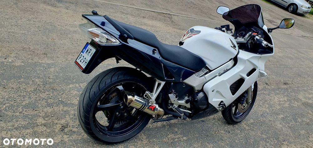 Honda VFR - 6
