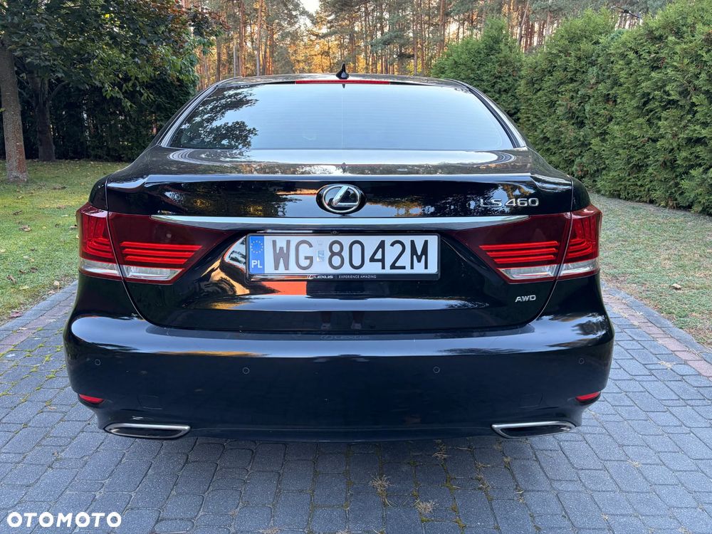 Lexus LS - 7