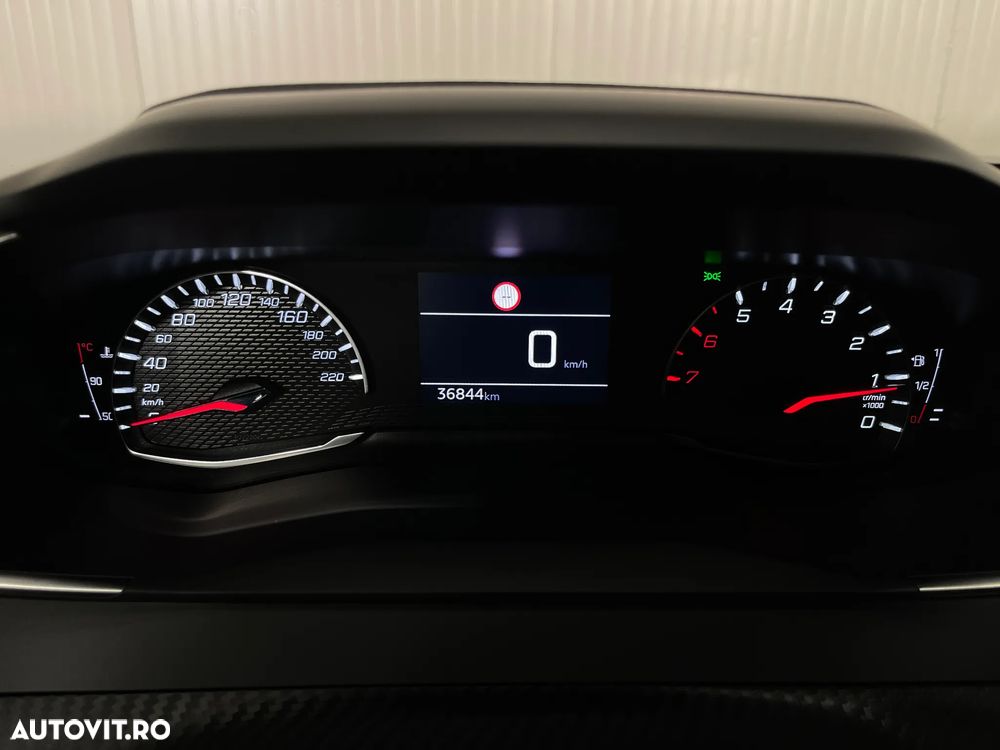 Peugeot 2008 PureTech 100 Stop&Start Active Pack - 26