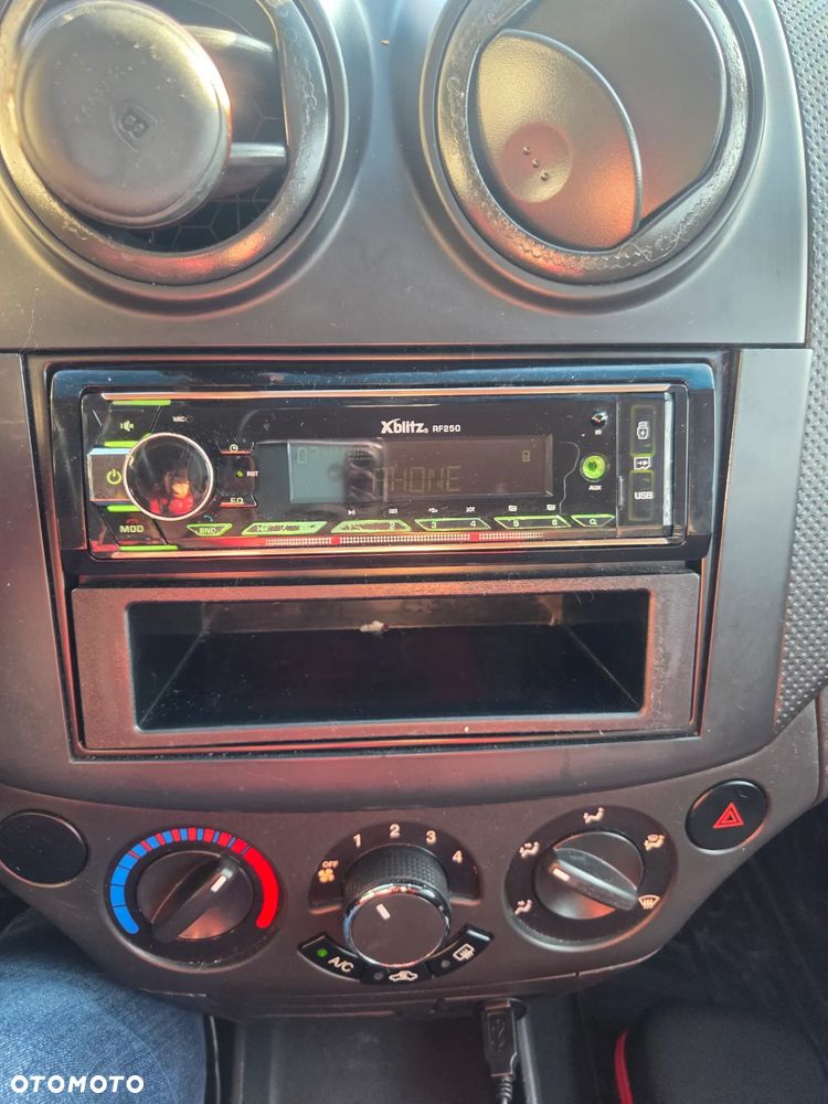 Chevrolet Aveo 1.2 16V LS (klm) - 9