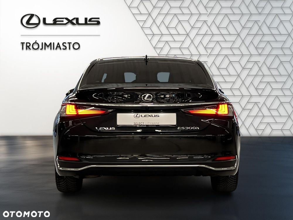 Lexus ES 300h Business Edition - 5