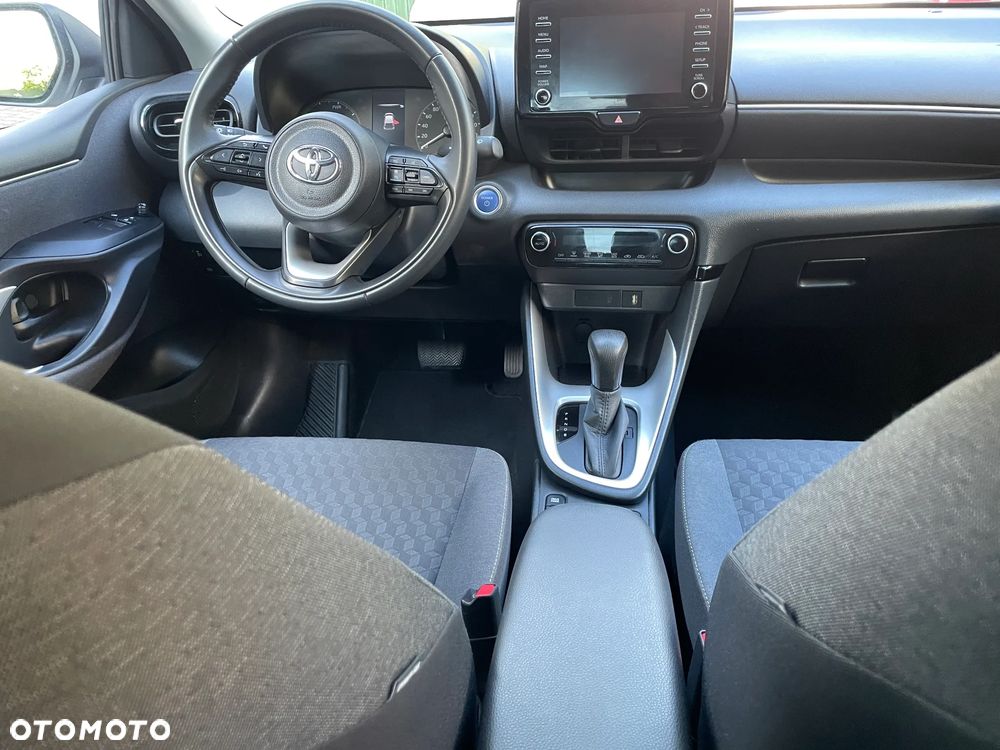 Toyota Yaris - 5