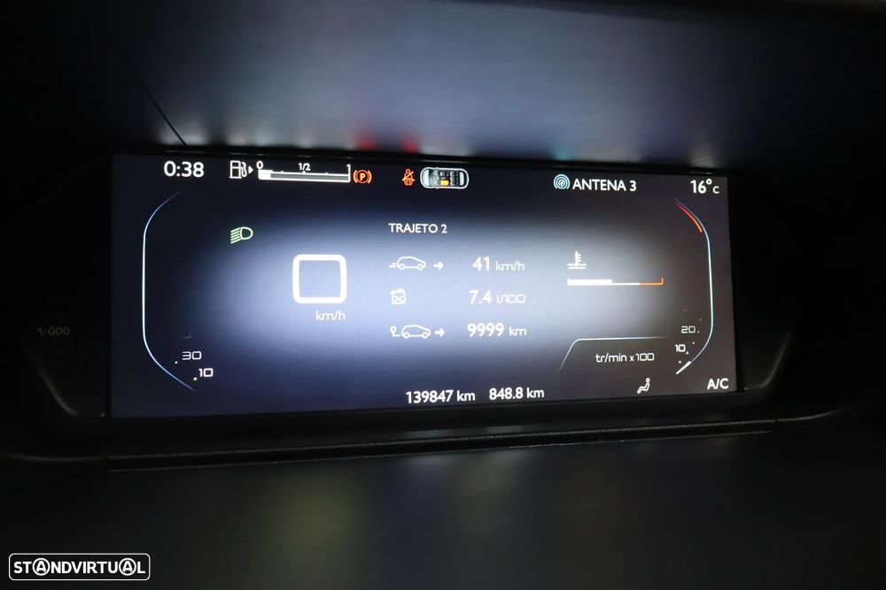 Citroën C4 PureTech 130 Stop & Start Attraction - 19