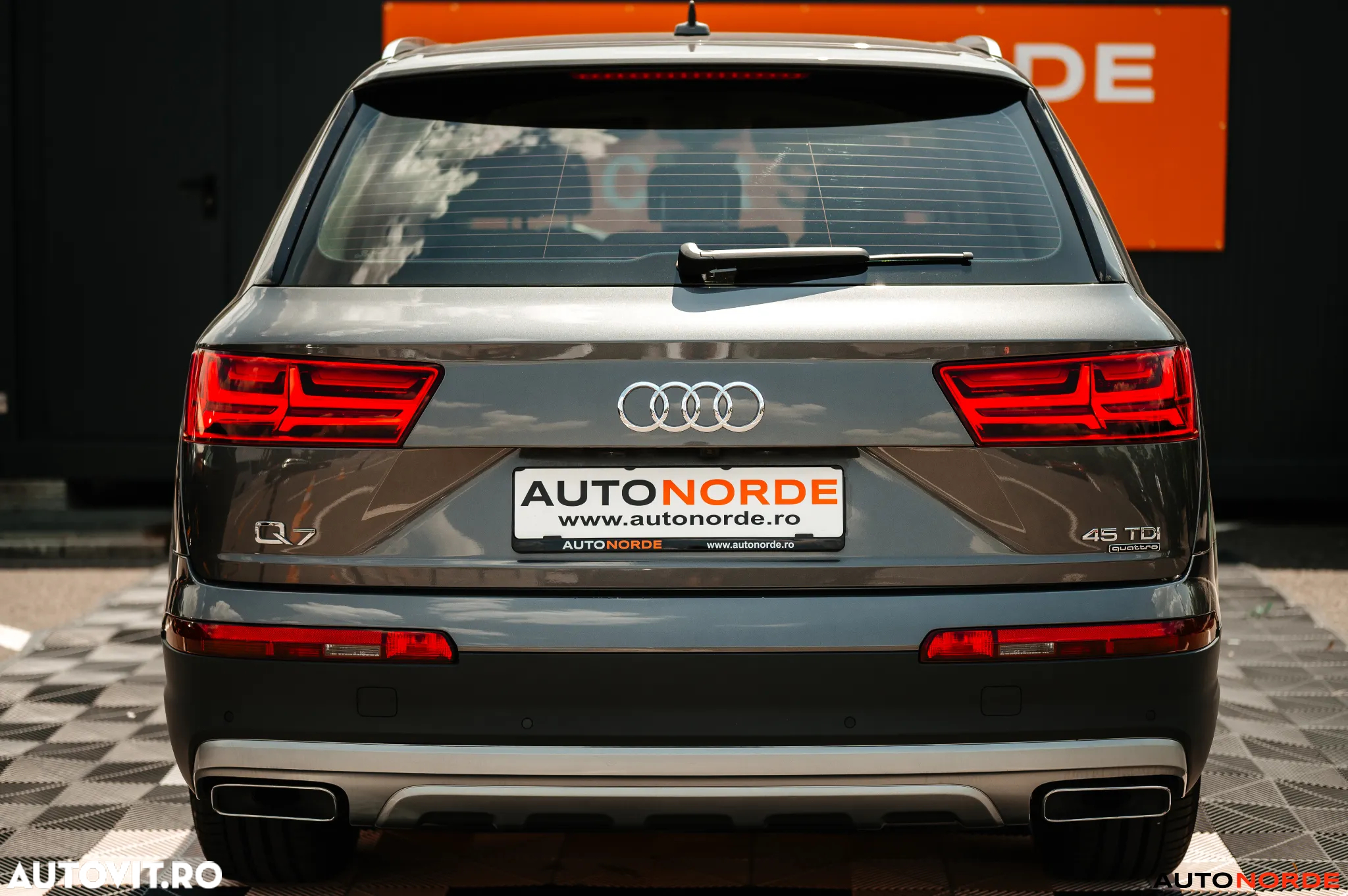 Audi Q7 3.0 45 TDI quattro Tiptronic Basic - 11