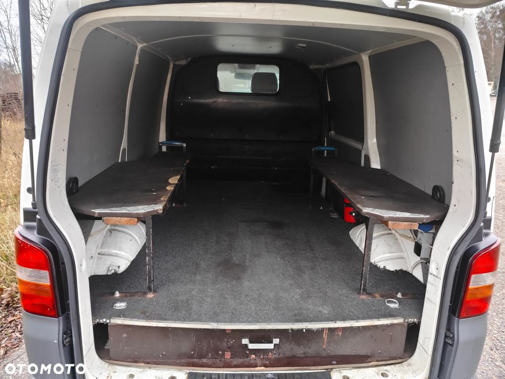 Volkswagen TRANSPORTER T5 - 8