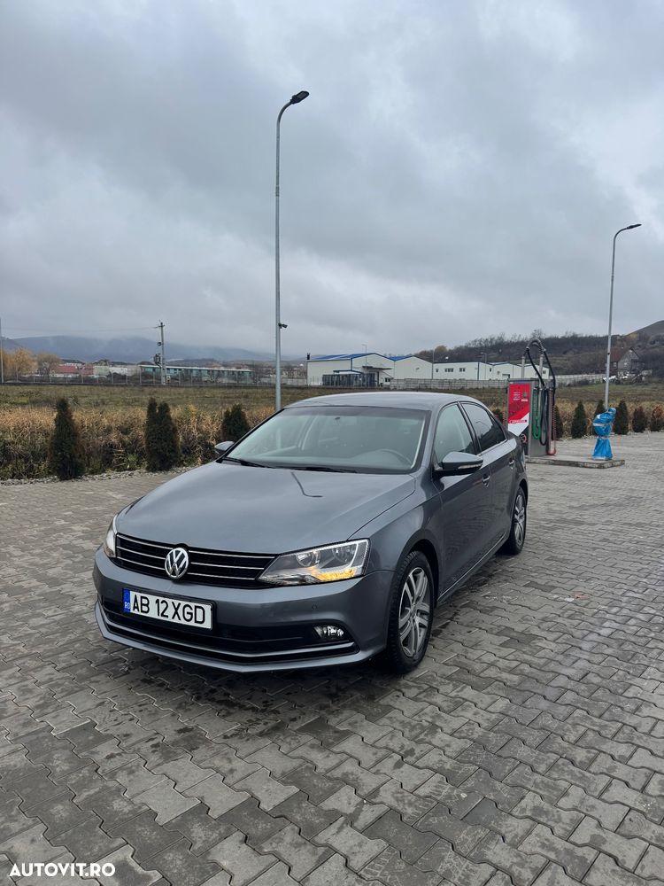 Volkswagen Jetta 1.2 TSI Comfortline - 9