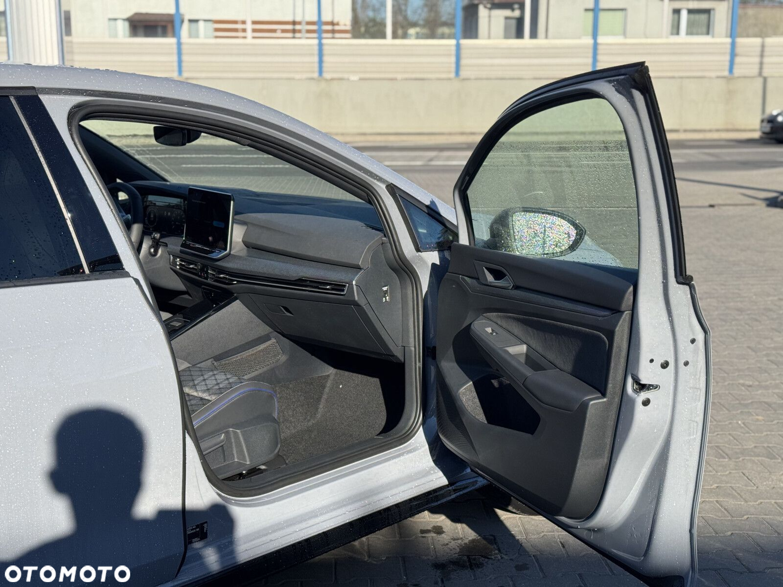 Volkswagen Golf - 8