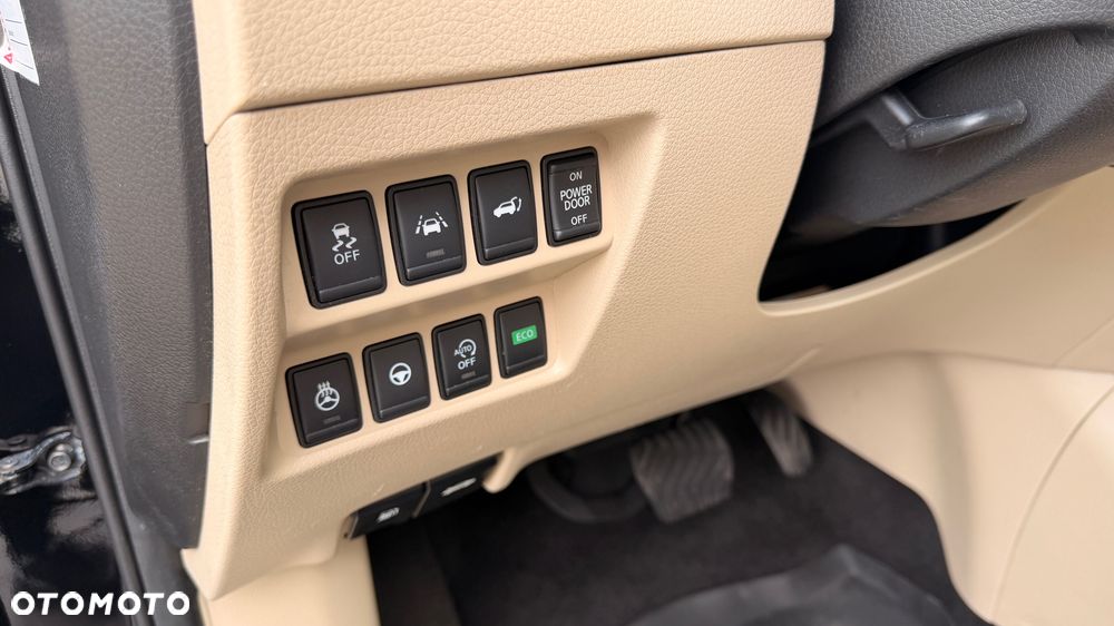Nissan X-Trail - 6