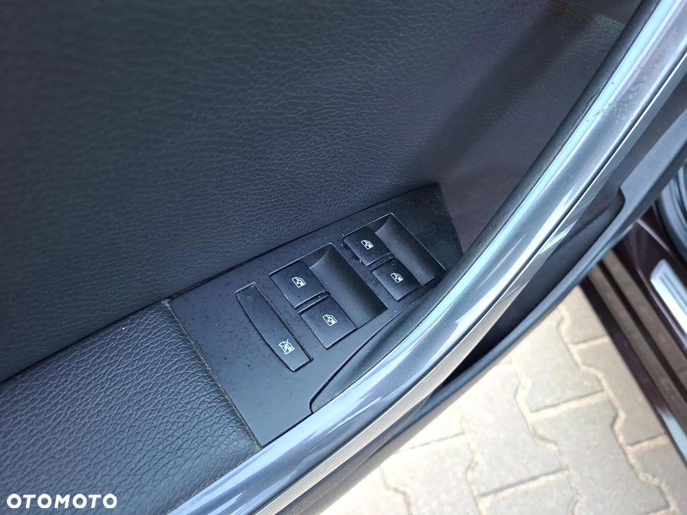 Opel Astra 1.6 Executive - 19