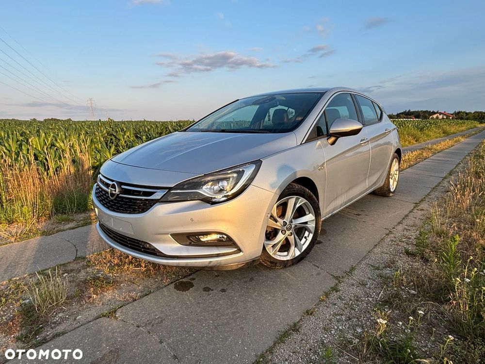 Opel Astra 1.6 CDTI Start/Stop Active - 2