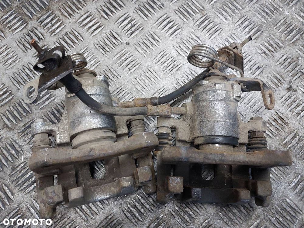 ZACISK HAMULCOWY LEWY TYŁ + PRAWY TYŁ SEAT ALHAMBRA MK1 LIFT - 3