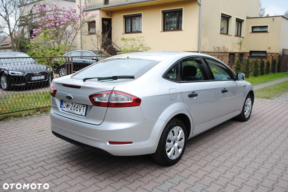 Ford Mondeo 2.0 TDCi Gold X - 13