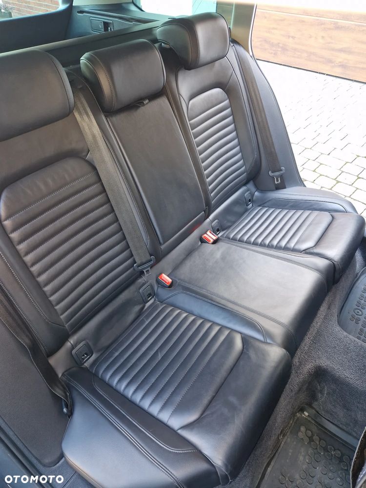 Volkswagen Passat 2.0 TDI BMT Highline DSG - 27