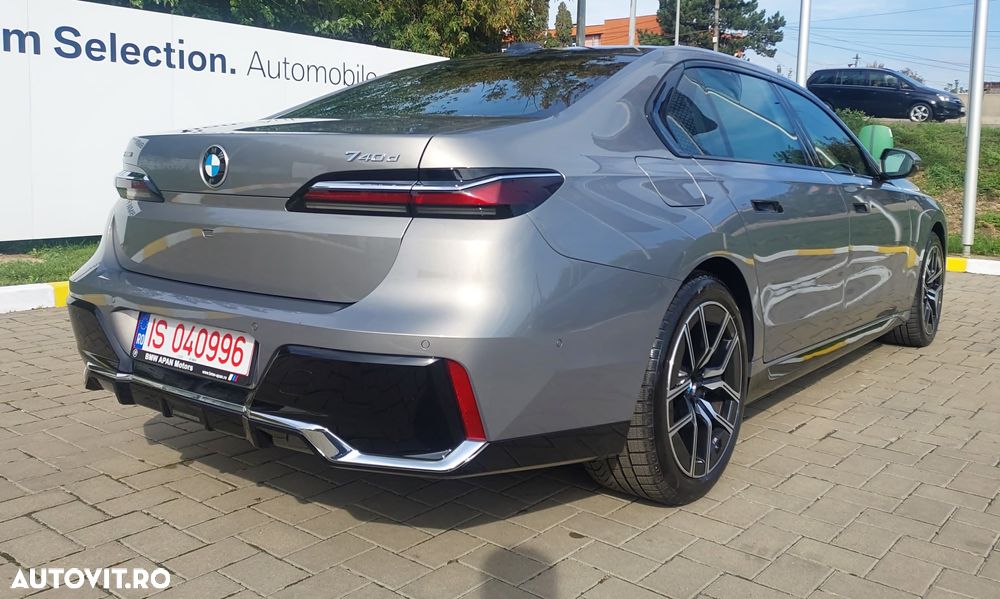 BMW Seria 7 - 2