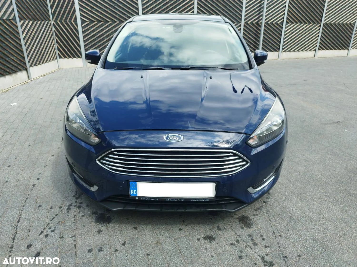 Ford Focus 1.0 EcoBoost Start Stop Titanium - 1