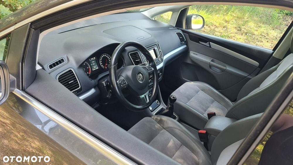 Volkswagen Sharan 2.0 TDI Highline - 13