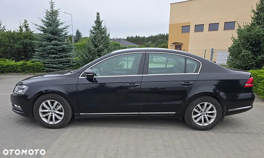 Volkswagen Passat 2.0 TDI Highline DSG - 4