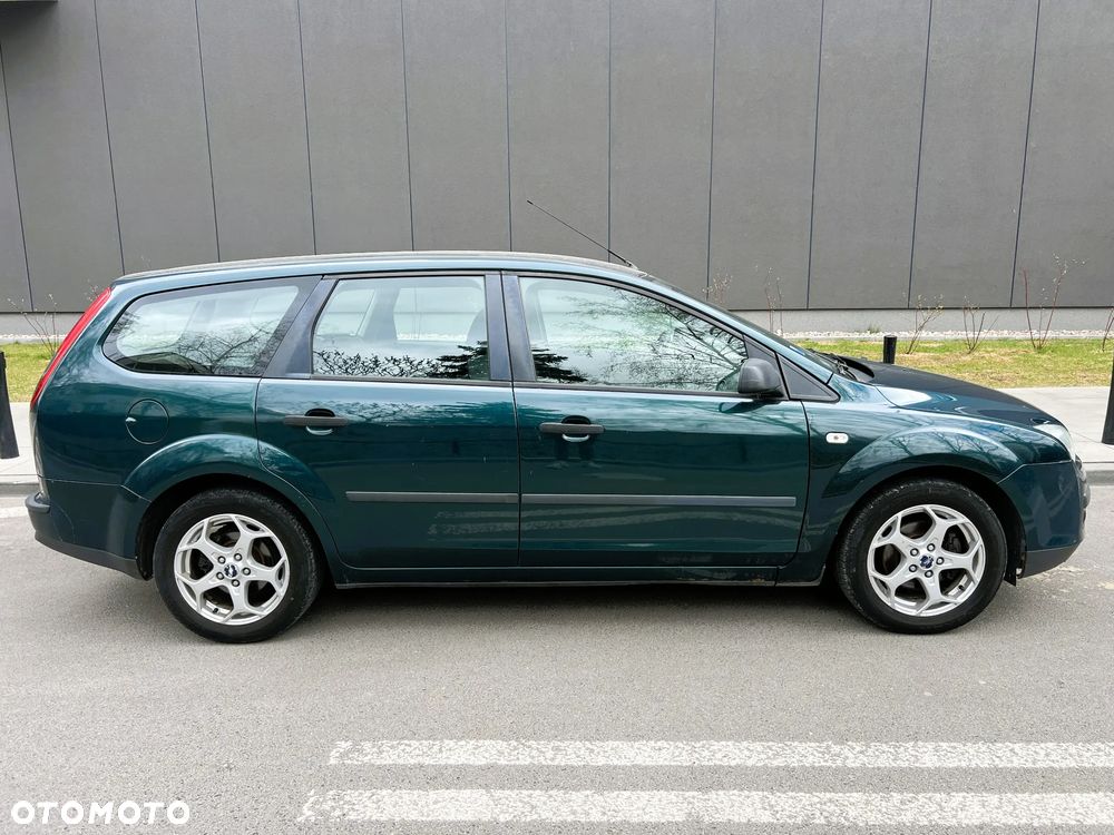 Ford Focus - 28