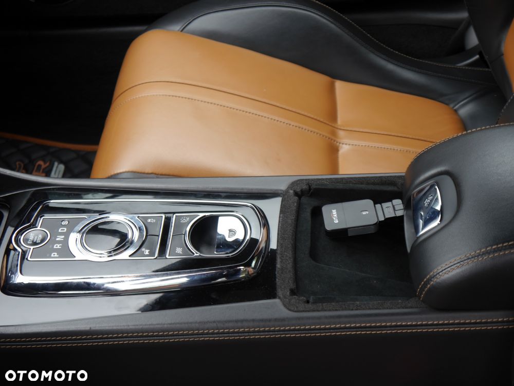 Jaguar XK XKR-S - 16